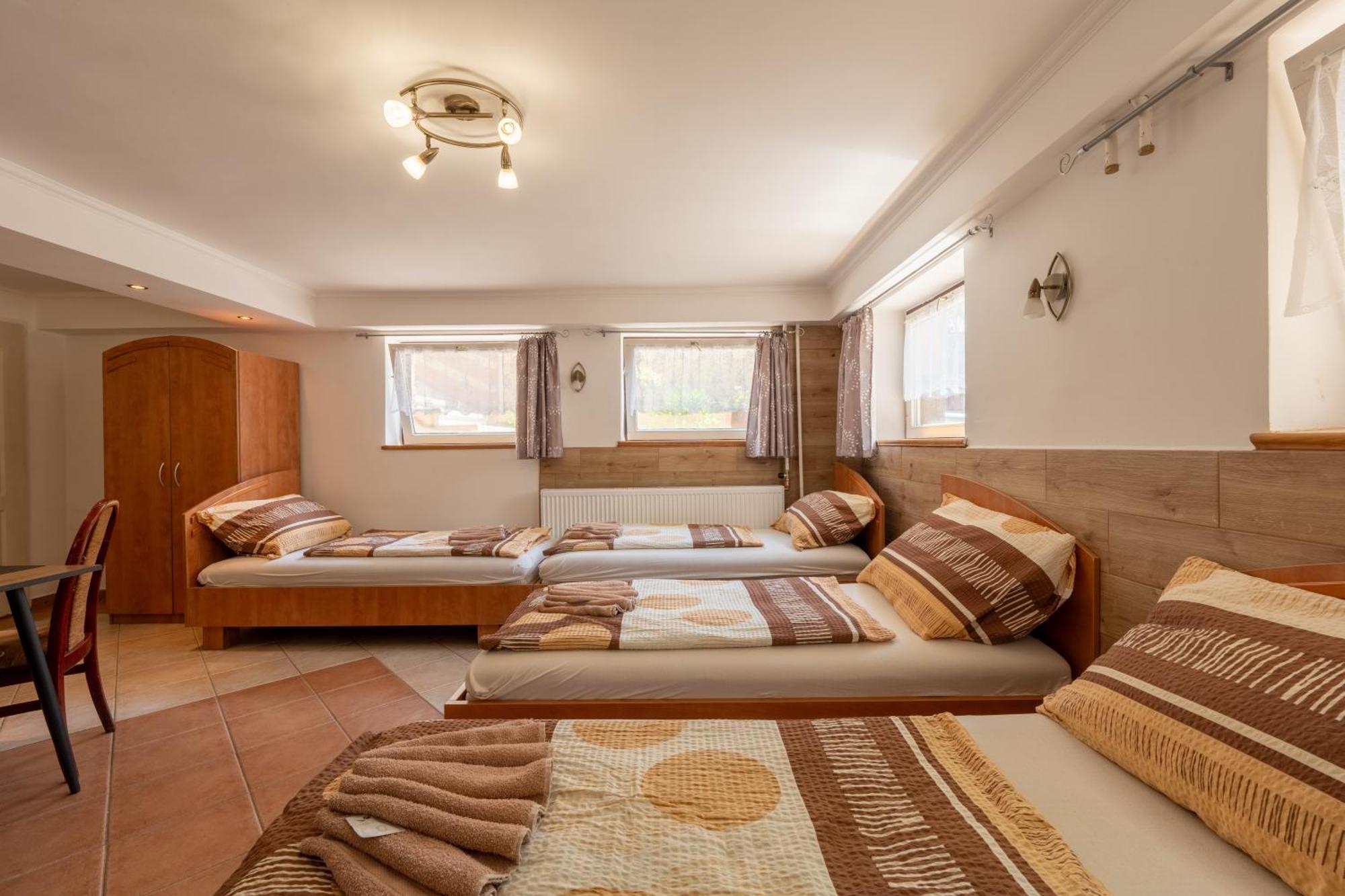 Bed and Breakfast Szenti Vendeghaz Ráb Exteriér fotografie