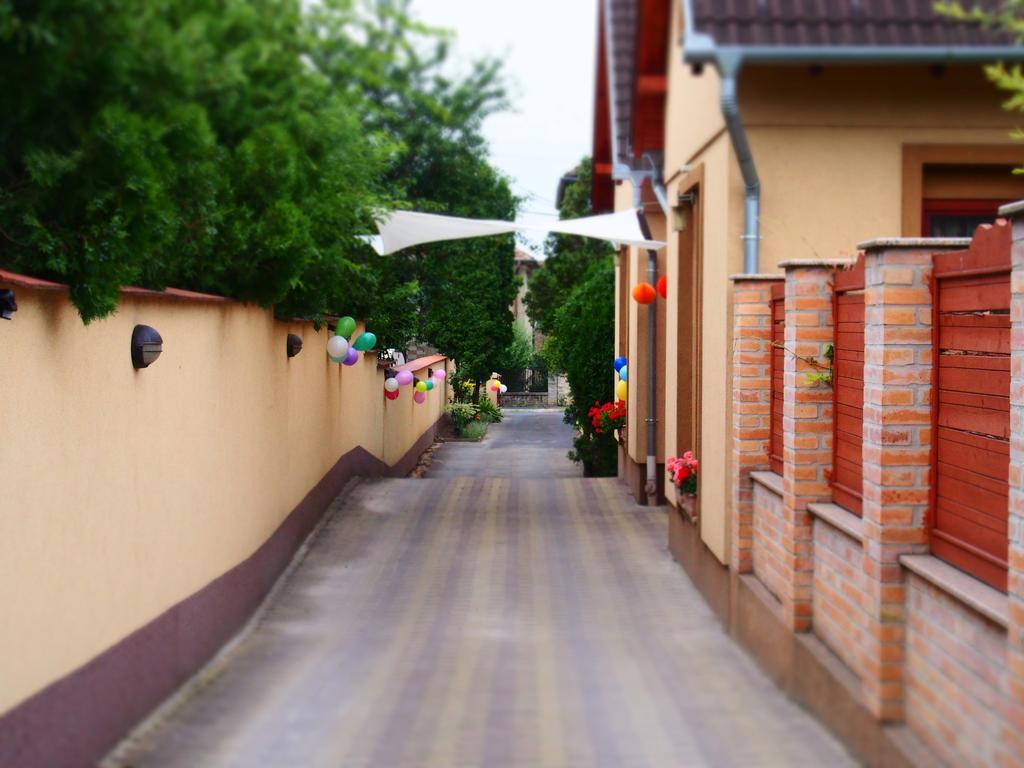 Bed and Breakfast Szenti Vendeghaz Ráb Exteriér fotografie